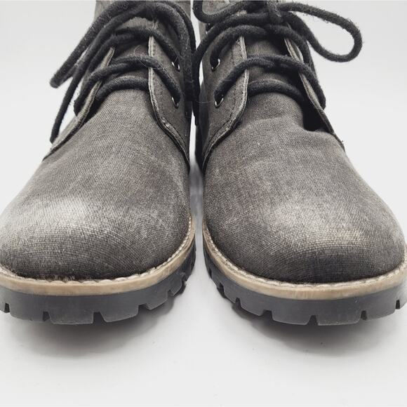 Cliffs by White Mountain Distressed Gray Canvas Lace Up Chukka Booties Size 10M - Picture 6 of 13